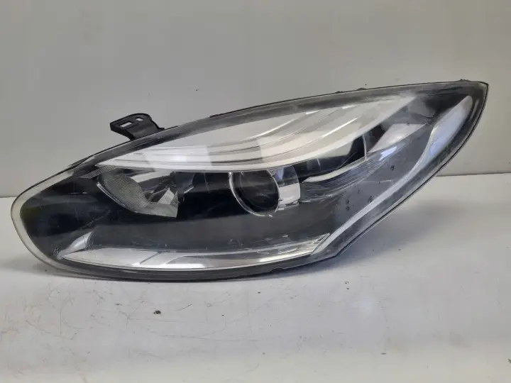 Renault Megane III LIFT PRZEDNIA LAMPA LEWA lewy przód EUROPA 260605817R