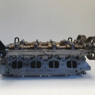 Opel Zafira B Astra H 1.6 16V Z16XE1 GŁOWICA CYLINDRÓW wałki 55559597