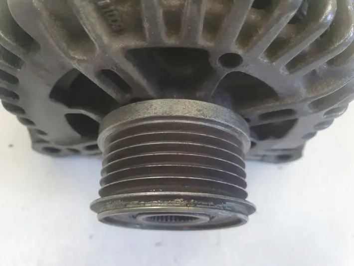 Citroen C5 I 2.0 HDI ALTERNATOR 9646321780 valeo