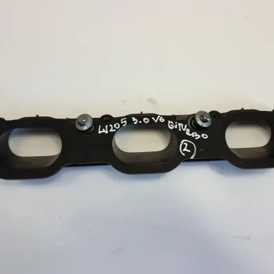 Mercedes W205 3.0 V6 LEWA USZCZELKA KOLEKTORA