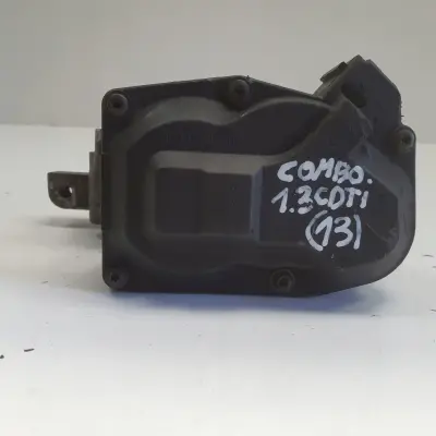 Opel Combo D 1.3 CDTI PRZEPUSTNICA