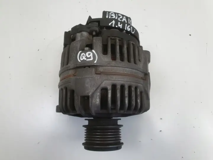Seat Ibiza II lift 1.4 16V ALTERNATOR Bosch 038903023K 70A