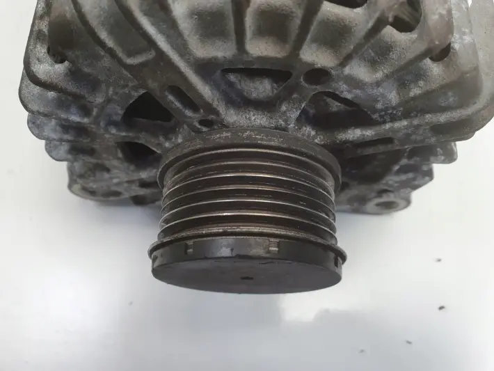 Peugeot 407 2.0 HDI ALTERNATOR lucas LRA02857