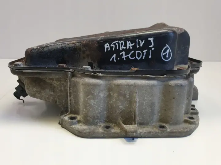 Opel Astra IV J 1.7 CDTI MISKA OLEJU olejowa