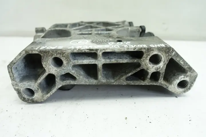 Discovery Sport 2.0 D WSPORNIK SILNIKA GJ326030AA