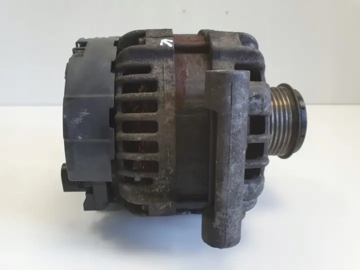Ford Transit MK7 VII 2.2 TDCI ALTERNATOR bosch 0125711017 AC1T-10300-BB