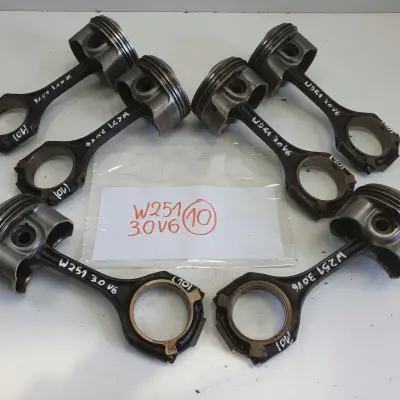 Mercedes W251 3.0 V6 TŁOK KORBOWÓD A272