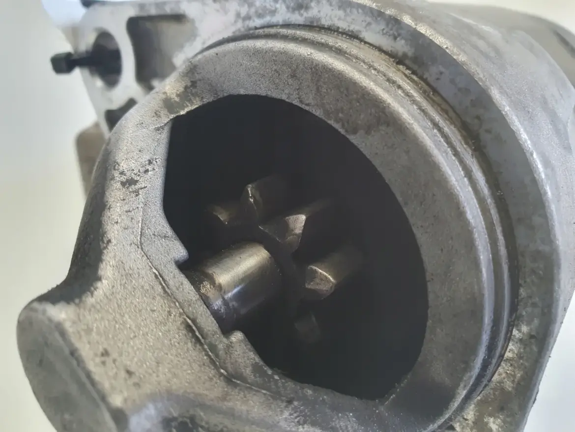 Nissan Micra K12 1.2 16V ROZRUSZNIK 23300-1F77A 130 tyś