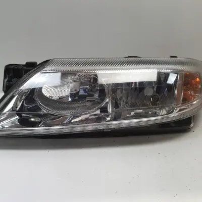 Renault Laguna II 01-05r PRZEDNIA LAMPA LEWA lewy przód 8200002845 89004687