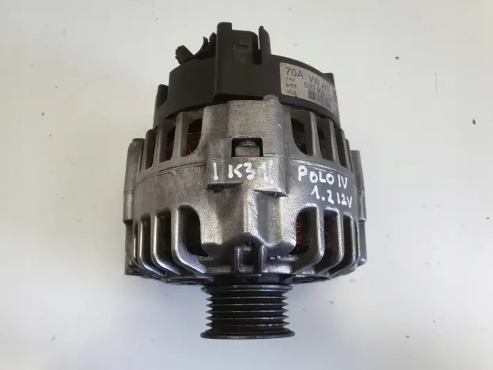 VW Polo IV Skoda Fabia II 1.2 6V ALTERNATOR valeo 03D903025H 70A