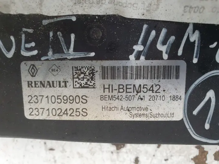 Renault Megane IV 1.6 STEROWNIK SILNIKA komputer 237105990S
