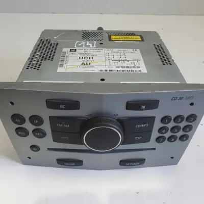 Opel Zafira B Astra H RADIOODTWATRZACZ CD MP3 radio 13255554