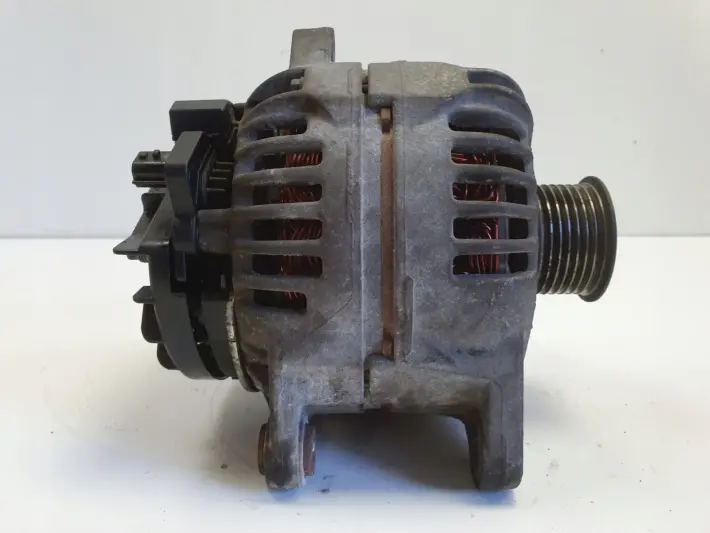 Renault Scenic II 1.9 DCI ALTERNATOR bosch 0124525101