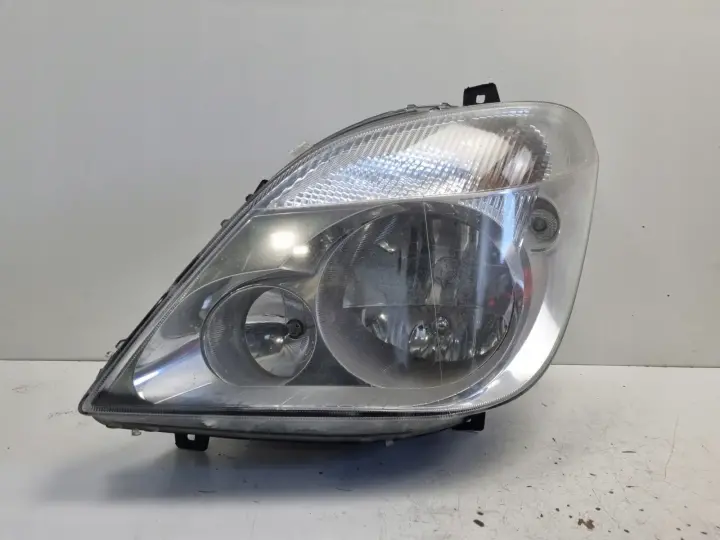 Mercedes Sprinter 906 06-13r PRZEDNIA LAMPA LEWA lewy przód EUROPA