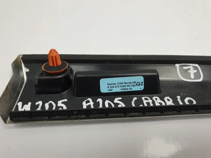 Mercedes A205 W205 Cabrio TYLNA LISTWA SZYBY Kpl