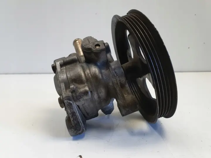 Space Star 1.6 16V POMPA WSPOMAGANIA oryginał