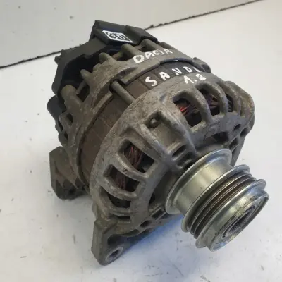 Dacia Sandero 1.2 16V ALTERNATOR 231008386R oryginał
