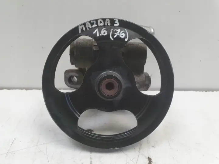 Mazda 3 BK 1.6 16V POMPA WSPOMAGANIA kyb