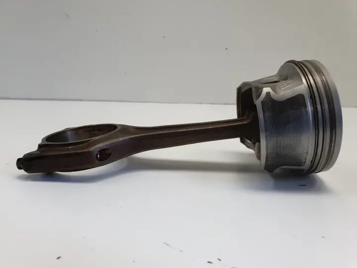 BMW E46 E90 E87 2.0 i TŁOK KORBOWÓD N46B20 N46B20B