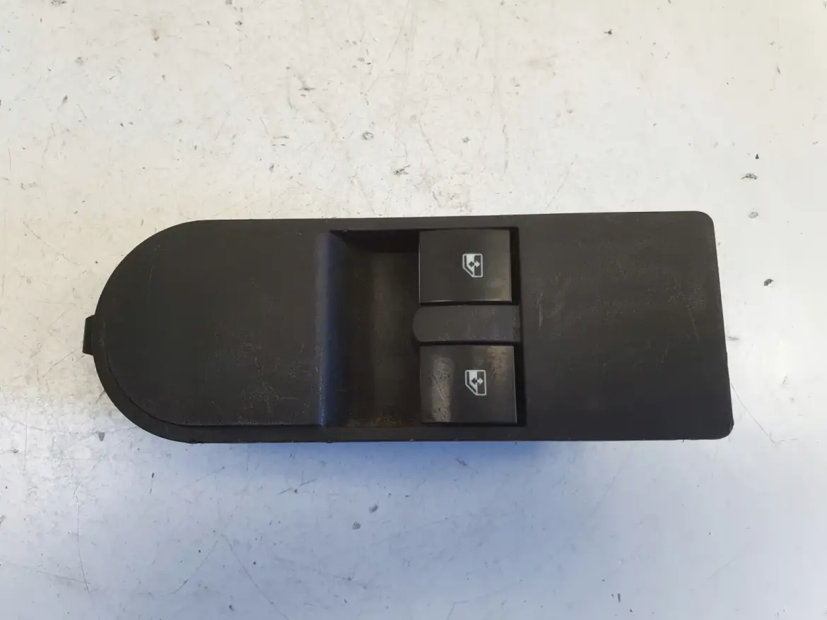 Opel Zafira B Astra H III PRZEŁĄCZNIK SZYB panel lewy przód