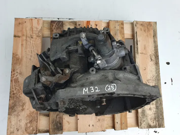 Opel Vectra C 1.9 CDTI SKRZYNIA BIEGÓW M32 manualna MANUAL