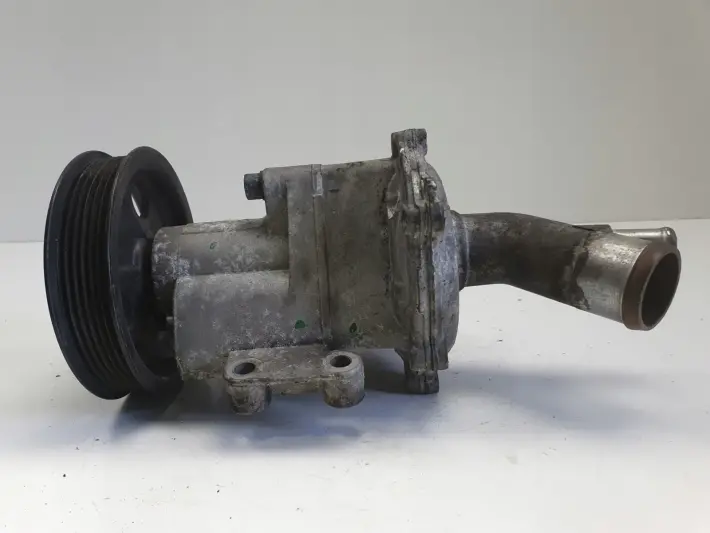 Mini One R50 R53 1.6 16V POMPA WODY 04693095AB