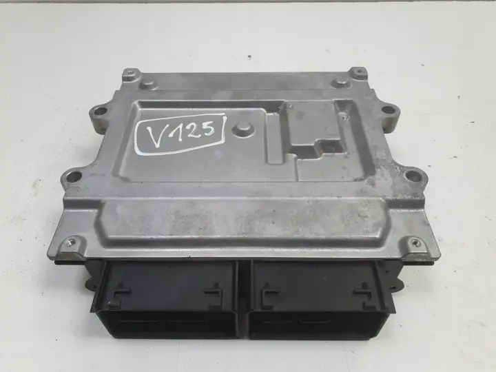 Volvo V40 CROSS COUNTRY 1.5 T3 STEROWNIK SILNIKA komputer 31459244