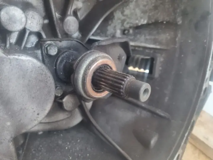 Citroen Xsara Picasso 1.6 HDI SKRZYNIA BIEGÓW 20DM62 manual MANUALNA