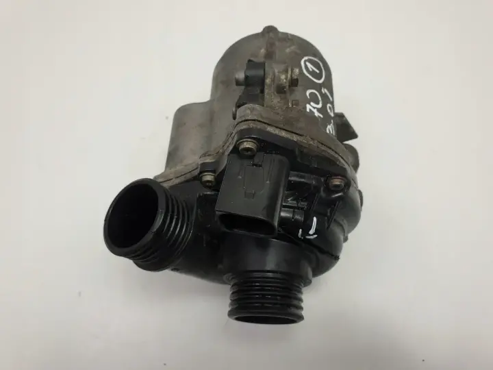 BMW X5 E70 3.0 i ELEKTRYCZNA POMPA WODY 11868015