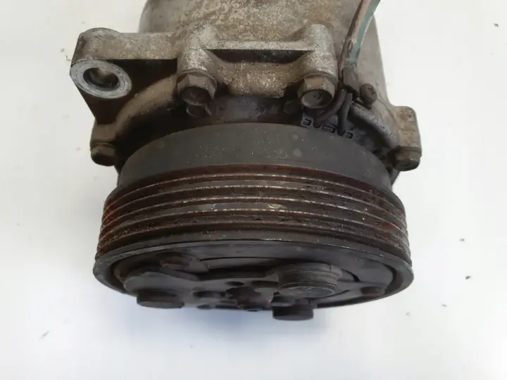 VW Golf IV 1.6 8V SPRĘŻARKA KLIMATYZACJI pompa 1J0820803F
