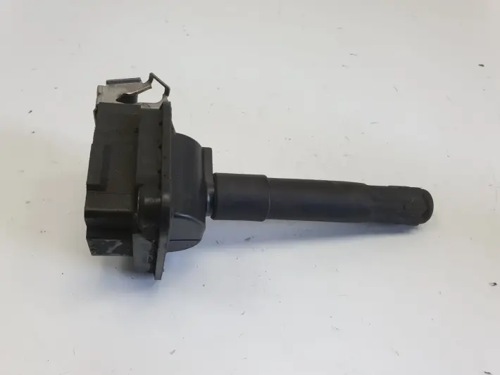VW Passat B5 Audi A4 B5 1.8 T turbo CEWKA ZAPŁONOWA NGK U5004