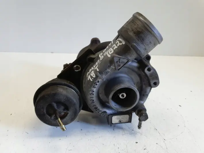 Audi A6 C5 VW Passat B5 1.8 T TURBOSPRĘŻARKA 058145703