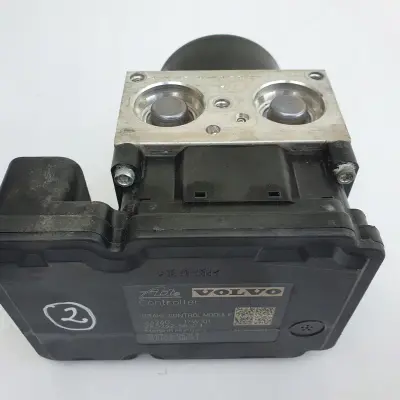 Volvo X60 POMPA ABS Sterownik P31423348