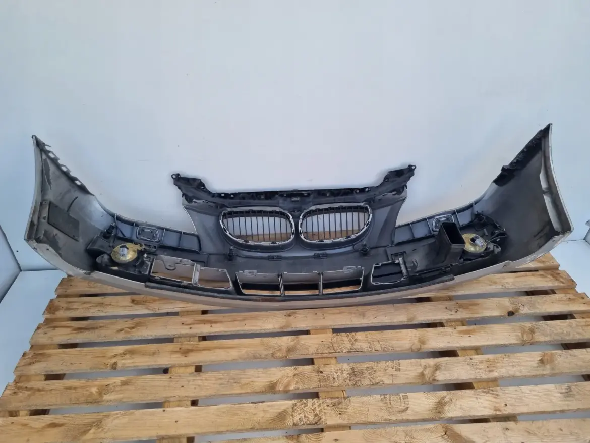 BMW E60 03-07r KOMPLETNY PRZEDNI ZDERZAK przód SREBRNY SPRYSKI PDC 354