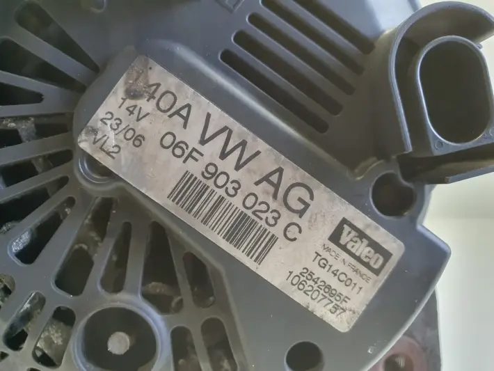 VW Golf V 1.9 TDI ALTERNATOR valeo 06F903023C 140A