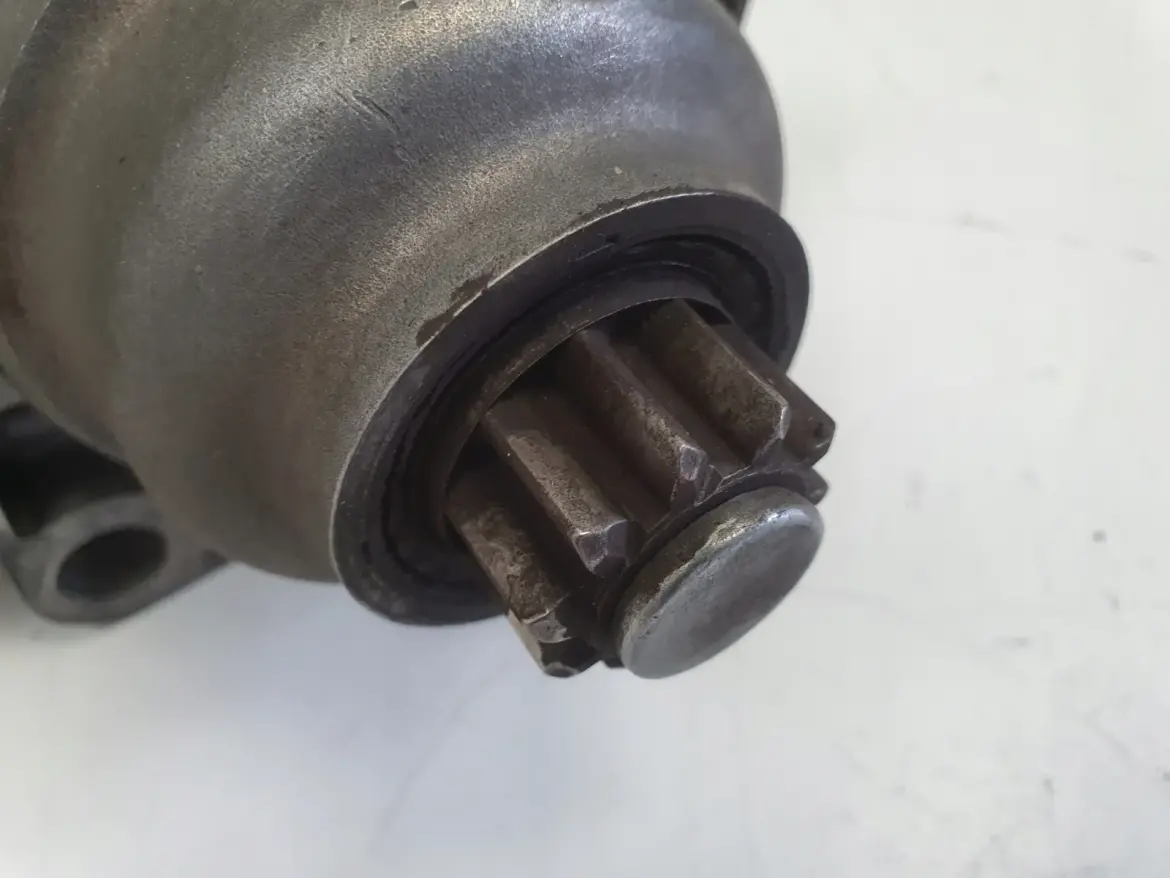 VW Golf IV Bora 1.9 TDI ROZRUSZNIK bosch 0001125012