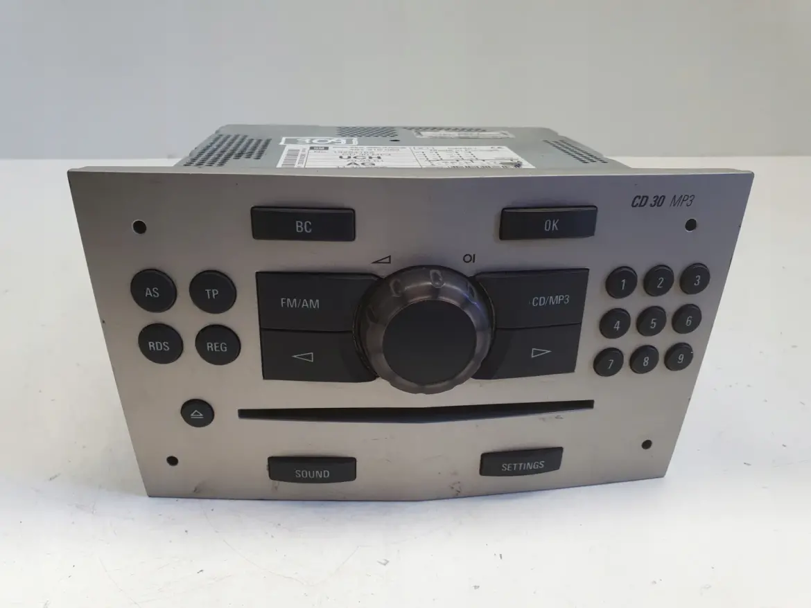 Opel Corsa D RADIOODTWARZACZ CD Radio Cd 13251057