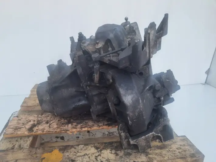 Citroen Xsara Picasso 1.6 HDI SKRZYNIA BIEGÓW 20DM62 manual MANUALNA