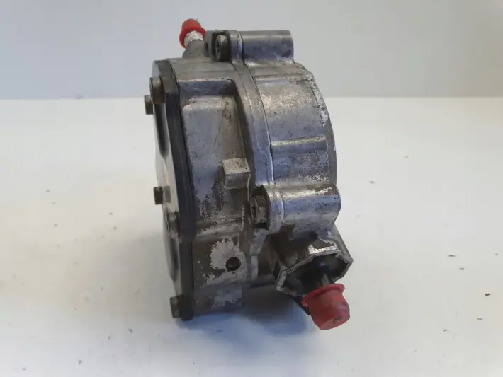 Audi A4 B5 B6 B7 A6 C5 1.9 TDI POMPA VACUM wakum 038145209A