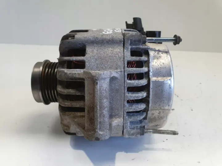 Ford Mondeo MK3 2.0 16V ALTERNATOR