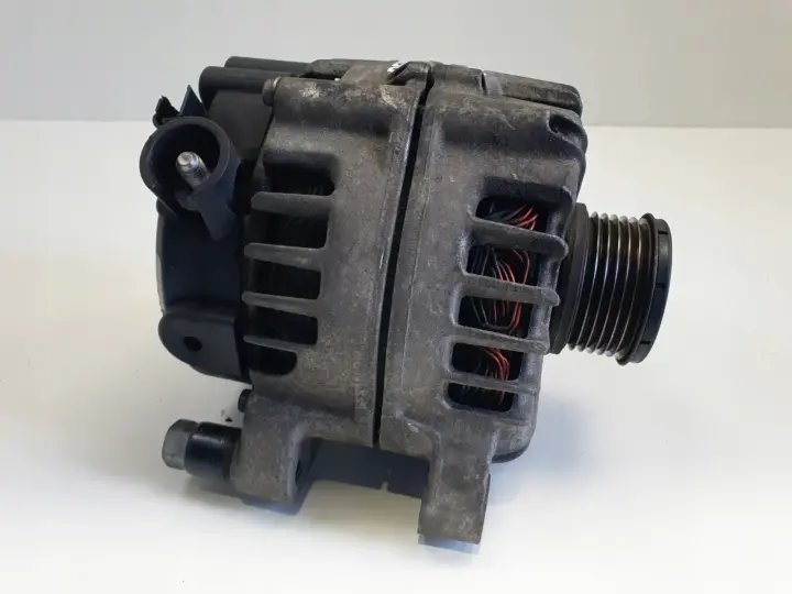 Peugeot 307 2.0 HDI ALTERNATOR Valeo 9661544880 CL18