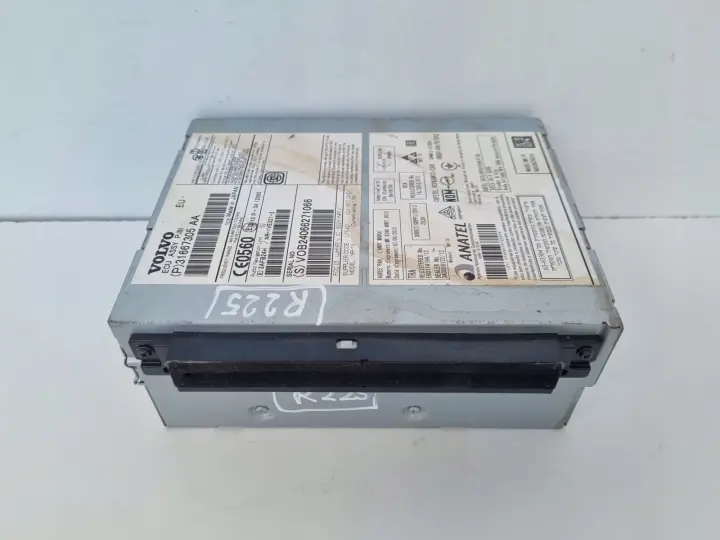 Volvo V40 II V60 S60 II CZYTNIK PŁYT CD radio nawigacja 31667305AA 31667305