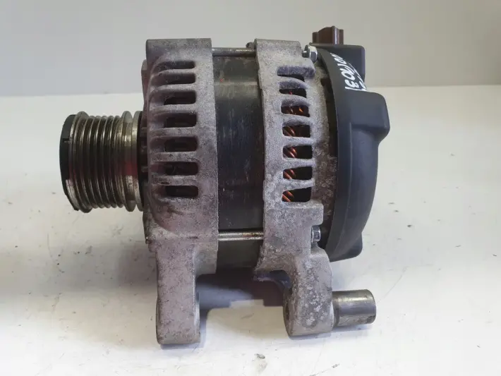 Volvo S40 II V50 2.0 D ALTERNATOR DENSO