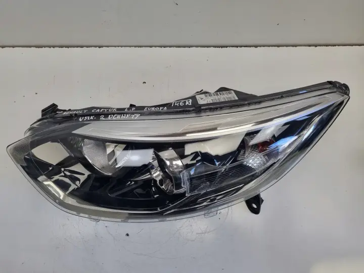 Renault Captur I 13-17r PRZEDNIA LAMPA LEWA lewy przód EUROPA 260600953R