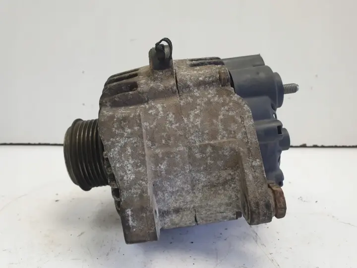 Hyundai IX30 2.0 B ALTERNATOR 37300-2G400 110A