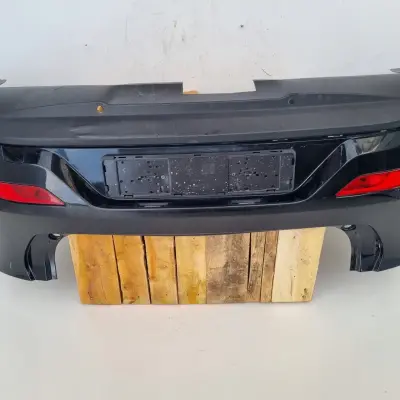 Volvo V40 II 12-16r TYLNY TYLNI ZDERZAK tył PDC 31283756