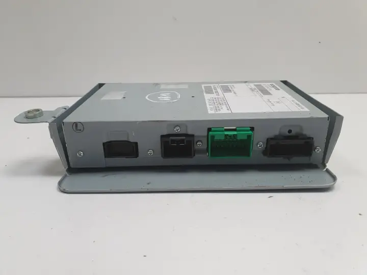 Volvo VOLVO V60 I S60 II V40 II WZMACNIACZ RADIA 31489492AA