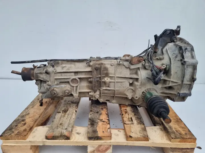 Subaru Legacy IV 2.0 16V SKRZYNIA BIEGÓW TY757XRAAB manualna MANUAL