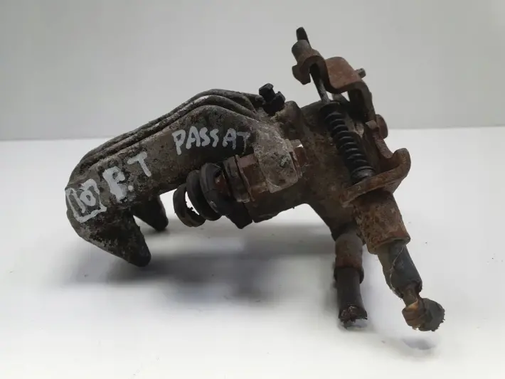 Vw Passat B5 Audi A4 B5 ZACISK HAMULCOWY Prawy tył pasażera