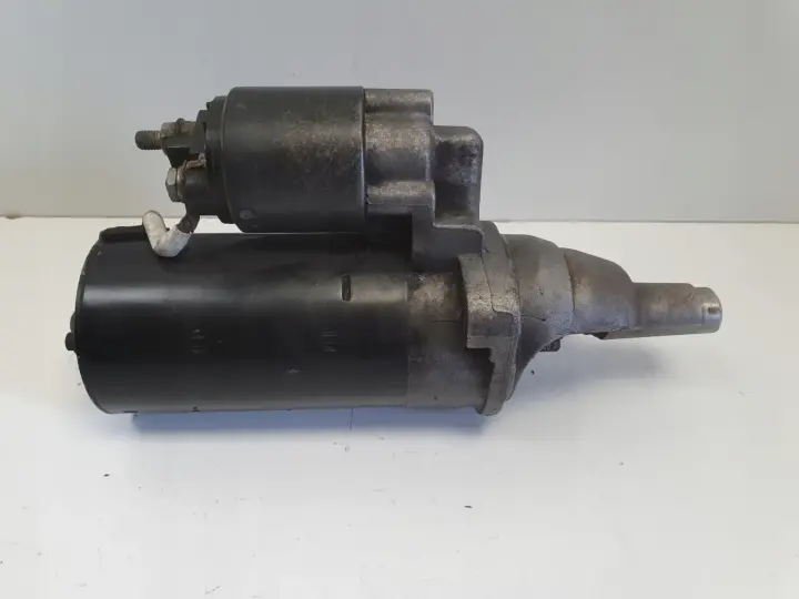 Audi A4 B6 2.5 TDI V6 ROZRUSZNIK bosch 0001109021